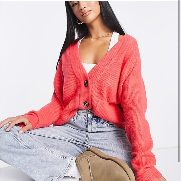 Women’s Cardigan - Picture 1 of 5